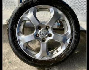 R17 FORD / HONDA - 2