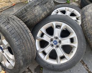 Ფორდი,,, ვოლვო... 18იანი 5/108 გადახვრეტის ორიგინალი დისკები