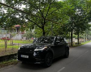 land rover velari maqvs rogorc nawilebi aseve servisic