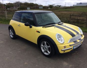 იშლება მინი კუპერი / mini cooper