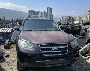 Santa fe -2.7 -4x4