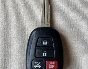 Toyota Camry-ის გასაღები