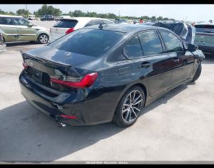 BMW 330 2020 2.0 - 1