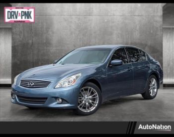 იშლება 2010‌ infiniti g37