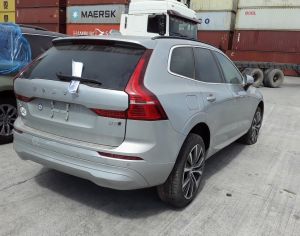 VOLVO  CX60 იშლება