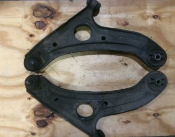 ჰიუნდაი გეთსის გიტარები