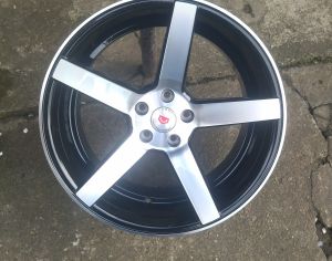 R19 MERCEDES-BENZ CLS 400 1991-2025