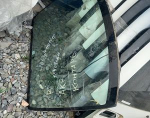 წინა საქარე მინა