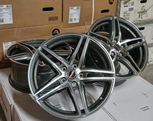 5/114.3,R-18,J-8,ET-40..TOYOTA,LEXUS,KIA,HYUNDAI,RENAULT,NISSAN,MAZDA,MITSUBISHI,HONDA,ACURA..Original Borbet..GERMANY!!!