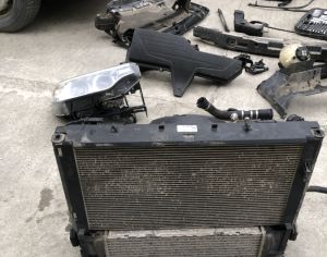 იშლება ფ30 328 xdrive 2.0 ნ26 ძრავით.