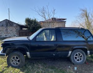 იშლება Chevrolet Tahoe-Gmc yukon