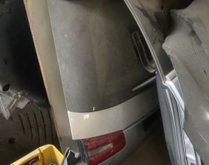 w212 ფურგონი