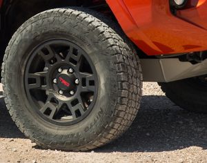R17 TOYOTA 4Runner 2000-2026 - 1