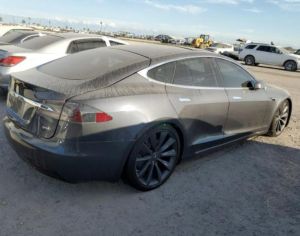 TESLA Model S 2017 6.0 - 2