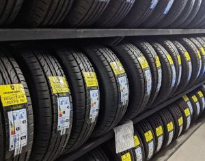 235/55R17