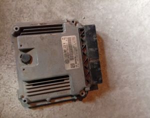 skoda octavia 09-12  ძრავის კომპიუტერი