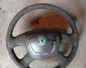 skoda octavia 07-12 საჭე