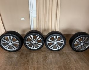 R18 MERCEDES-BENZ CLA 250 2014-2025