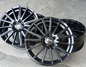 5/114.3,R-18,J-7/5,ET-60..HONDA,MAZDA..ORIGINAL ITALY!!!FONDMETAL WHEELS