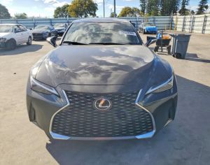 LEXUS IS 300 2022 2.0 - 2