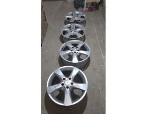 R17 MERCEDES-BENZ Viano 2000-2026 - 1