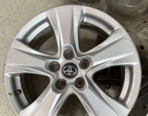 Rav4-ის ორიგინალი დისკი