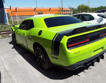 Challenger srt 6.4