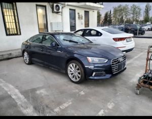 იშლება audi a5