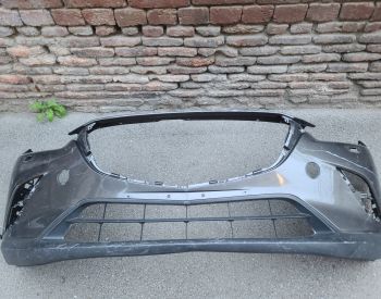 იყიდება Mazda cx-5 წინა ბამპერი