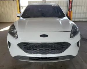 იშლება FORD ESCAPE 2020 წლიდან