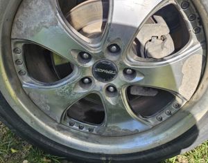 R18 დისკები.