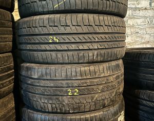 245/45 R19
