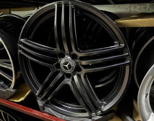 R20 AUDI / MERCEDES-BENZ - 1