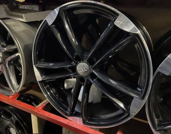 5/112,R-21,J-9/5,ET-45..AUDI..VOLKSWAGEN...WHEELWORLD..ORIGINAL GERMANY!!!NEW