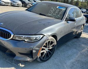 BMW 330 2019 2.0 - 1