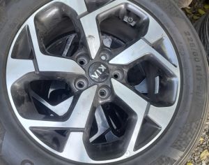 R17 KIA Sportage 2011-2025 - 1