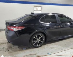 TOYOTA Camry 2017 2.5 - 2