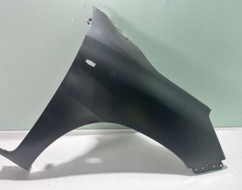 Toyota Hilux ფრთა