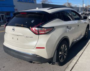 იშლება თეთრი ფერის NISSAN MURANO 2016 წლიანი