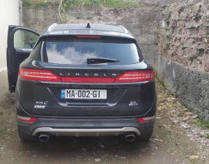 იშლება lincoln mkc 2014-2018