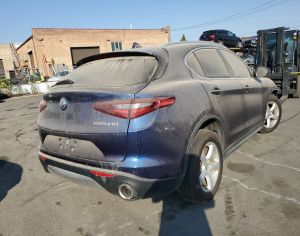 Alfa Romeo Stelvio 2018-2025
