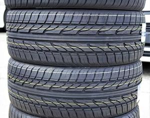 215/35R18