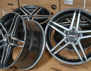 5/112,R-18,J-8/5,ET-45..AUDI,VOLKSWAGEN,MERCEDES,SKODA..ORIGINAL GERMANY!!!MOTEC