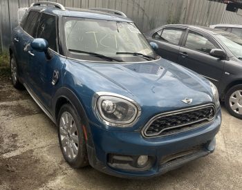 იშლება MINI