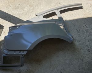 Tesla model 3 უკანა მარცხენა კრილო