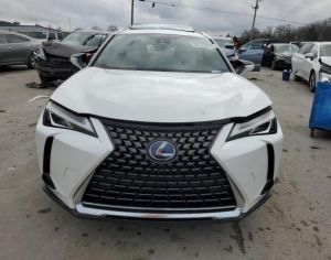 Lexsus UXC დაშლილები 2019