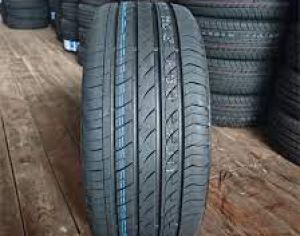 285/30R22