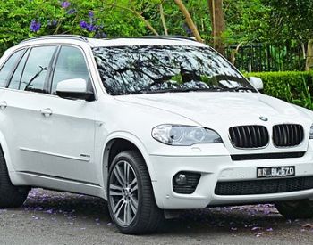 BMW X5 2010 3