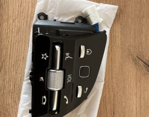 საჭის ღილაკი