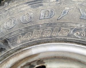 R12 / 145 Suzuki / Honda / Mitsubishi / Subaru /თორმეტიანი დისკები საბურავებით
